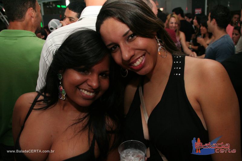 Balada: Fotos de Sexta na Plataforma do Choop na Cidade do Automovel - DF