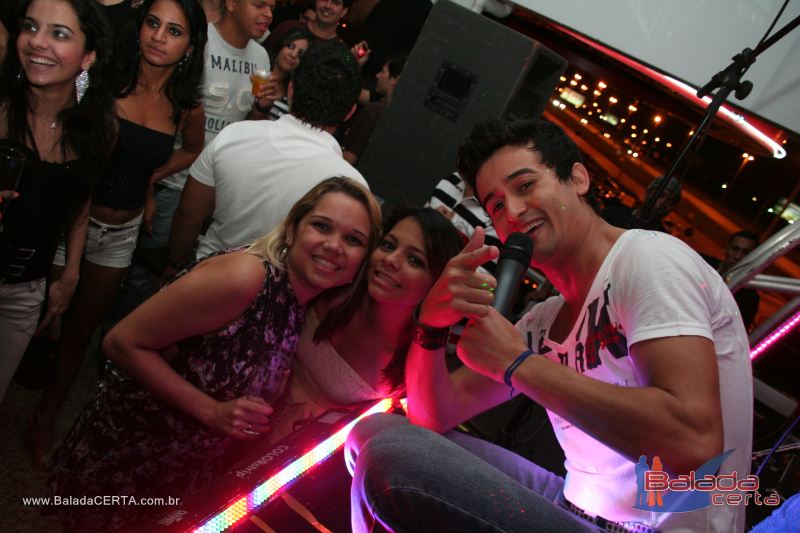 Balada: Fotos de Sexta na Plataforma do Choop na Cidade do Automovel - DF