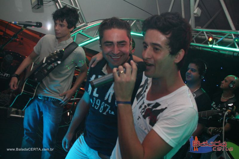 Balada: Fotos de Sexta na Plataforma do Choop na Cidade do Automovel - DF