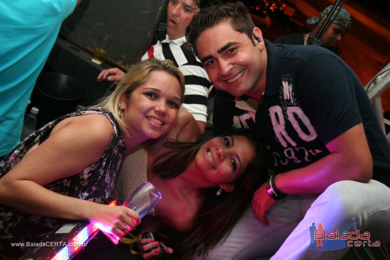 Balada: Fotos de Sexta na Plataforma do Choop na Cidade do Automovel - DF