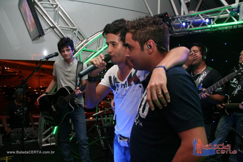 Balada: Fotos de Sexta na Plataforma do Choop na Cidade do Automovel - DF