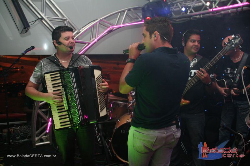 Balada: Fotos de Sexta na Plataforma do Choop na Cidade do Automovel - DF