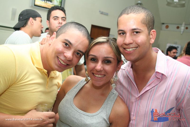 Balada: Fotos de Sexta na Plataforma do Choop na Cidade do Automovel - DF