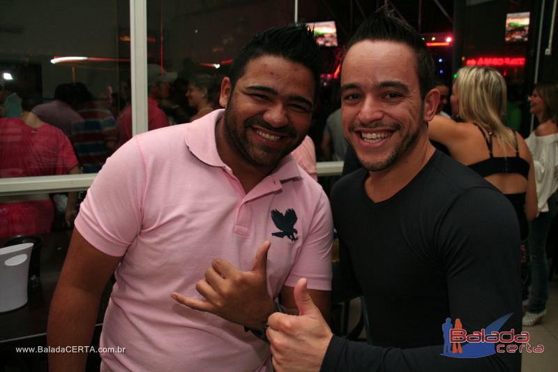 Balada: Fotos de Sexta na Plataforma do Choop na Cidade do Automovel - DF