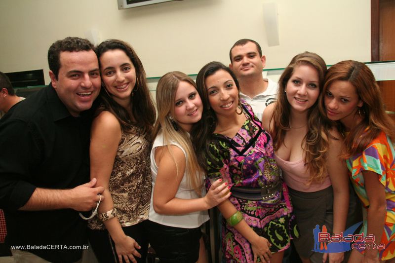 Balada: Fotos de Sexta na Plataforma do Choop na Cidade do Automovel - DF