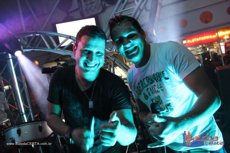 Balada: Fotos de Sexta na Plataforma do Choop na Cidade do Automovel - DF