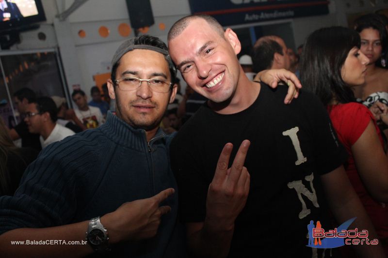 Balada: Fotos de Sexta na Plataforma do Choop na Cidade do Automovel - DF