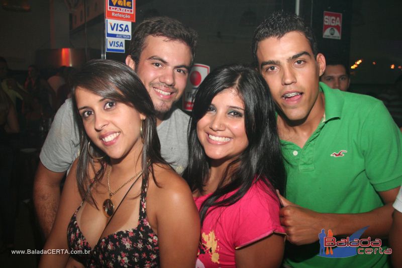 Balada: Fotos de Sexta na Plataforma do Choop na Cidade do Automovel - DF