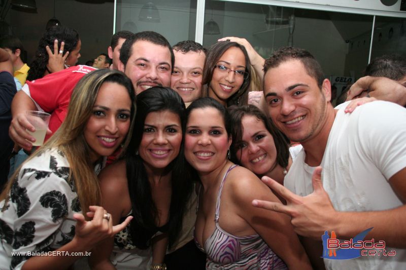 Balada: Fotos de Sexta na Plataforma do Choop na Cidade do Automovel - DF