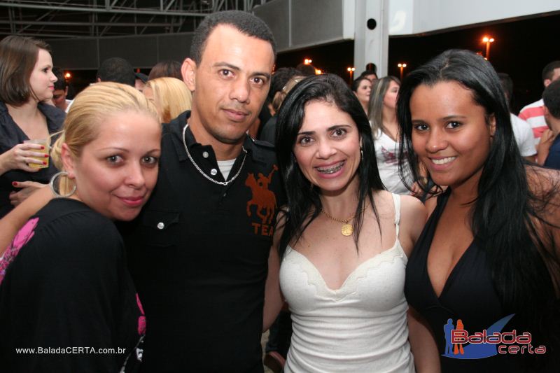 Balada: Fotos de Sexta na Plataforma do Choop na Cidade do Automovel - DF