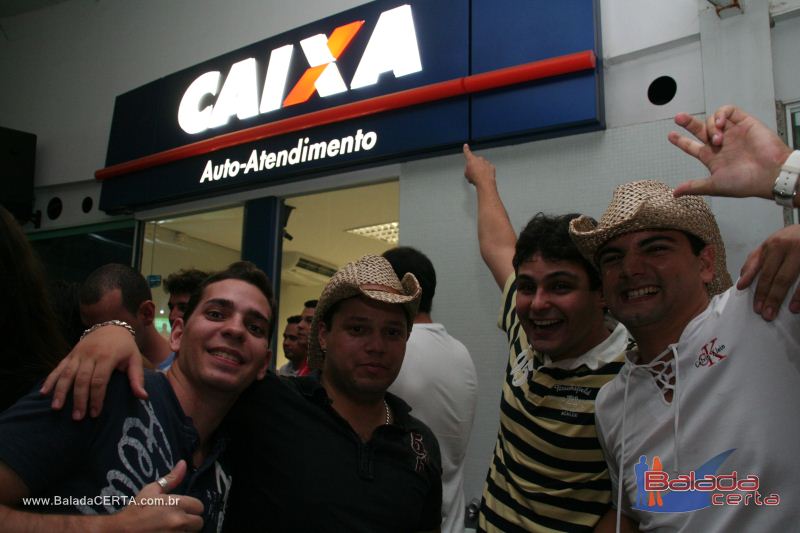 Balada: Fotos de Sexta na Plataforma do Choop na Cidade do Automovel - DF