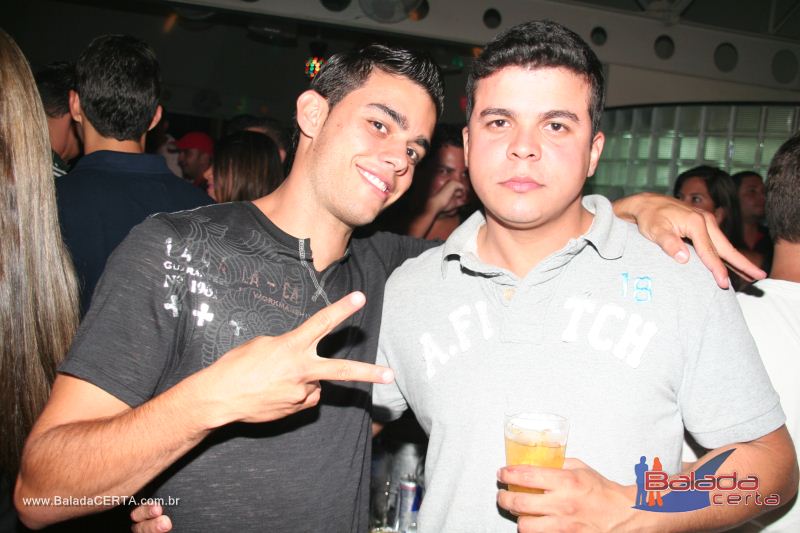 Balada: Fotos de Sexta na Plataforma do Choop na Cidade do Automovel - DF