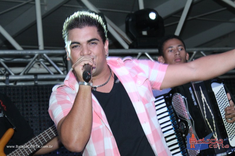 Balada: Pr Lanamento do CD Junior & Marlon na Plataforma do Choop