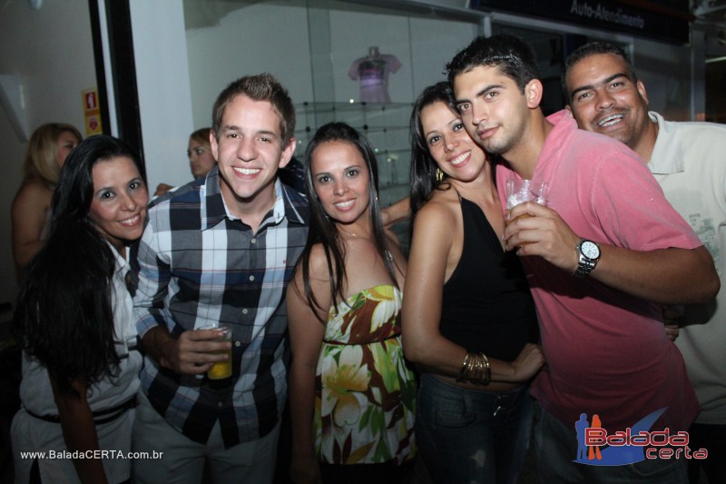 Balada: Pr Lanamento do CD Junior & Marlon na Plataforma do Choop