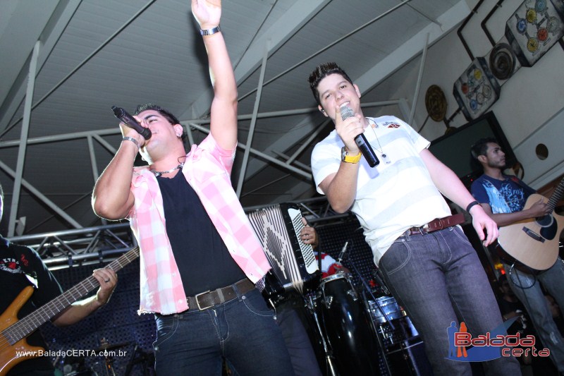 Balada: Pr Lanamento do CD Junior & Marlon na Plataforma do Choop