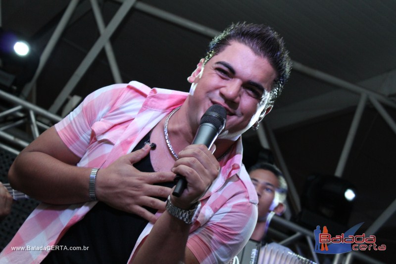 Balada: Pr Lanamento do CD Junior & Marlon na Plataforma do Choop