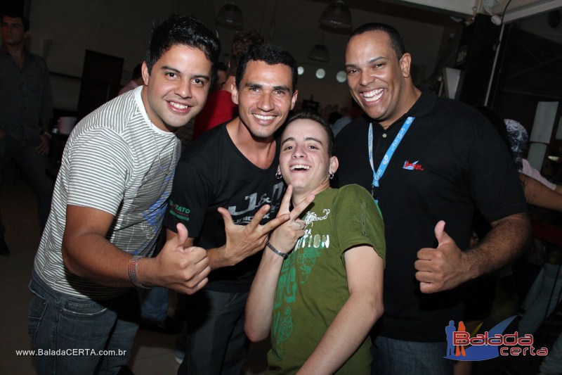 Balada: Pr Lanamento do CD Junior & Marlon na Plataforma do Choop