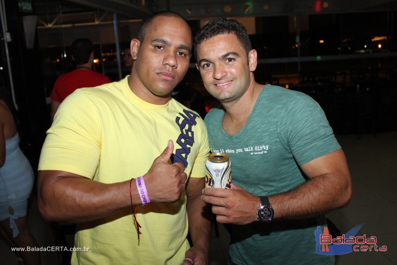 Balada: Pr Lanamento do CD Junior & Marlon na Plataforma do Choop