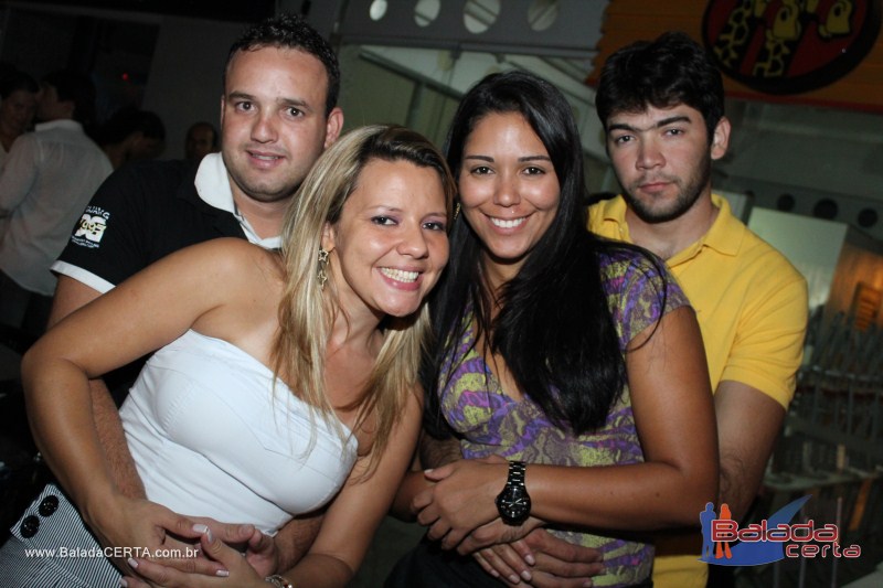 Balada: Pr Lanamento do CD Junior & Marlon na Plataforma do Choop