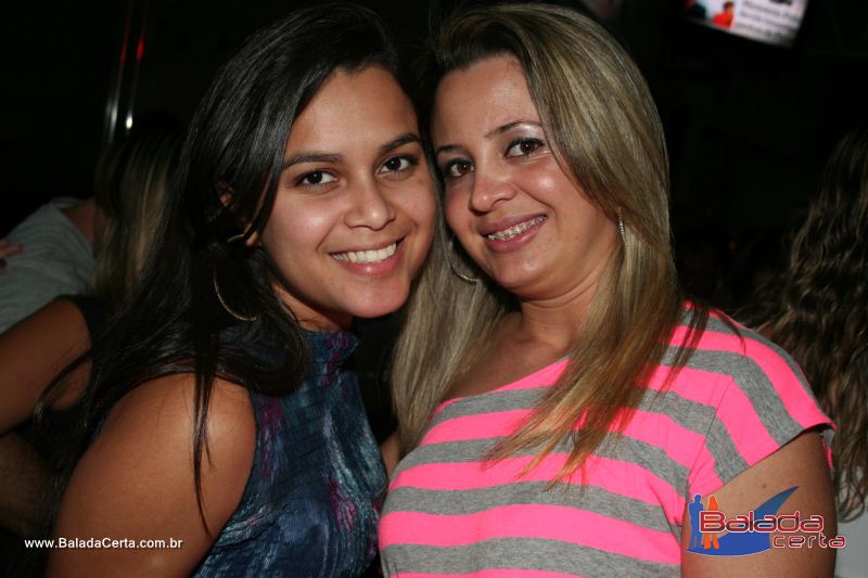 Balada: Fotos de Sexta na Plataforma do Choop na Cidade do Automovel - DF