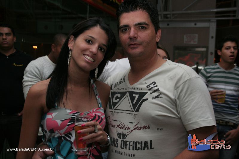 Balada: Fotos de Sexta na Plataforma do Choop na Cidade do Automovel - DF