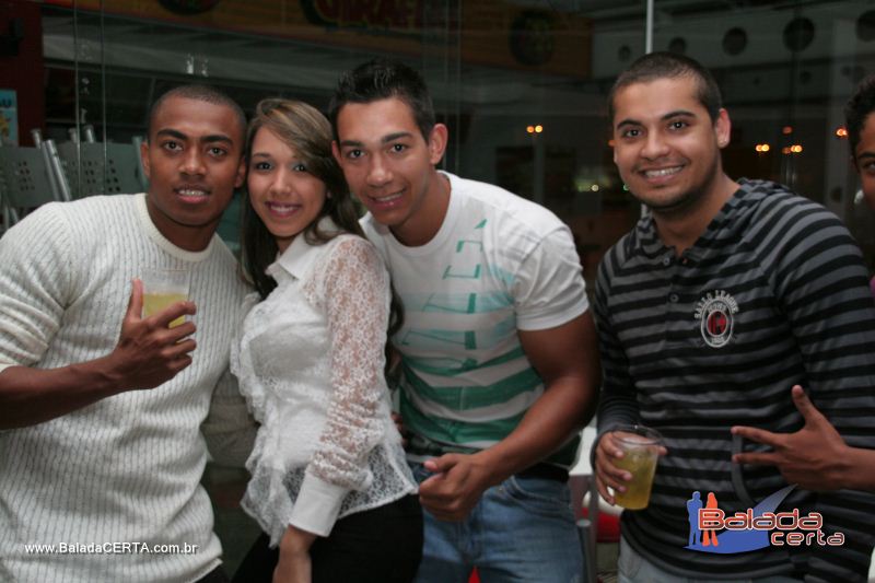 Balada: Fotos de Sexta na Plataforma do Choop na Cidade do Automovel - DF