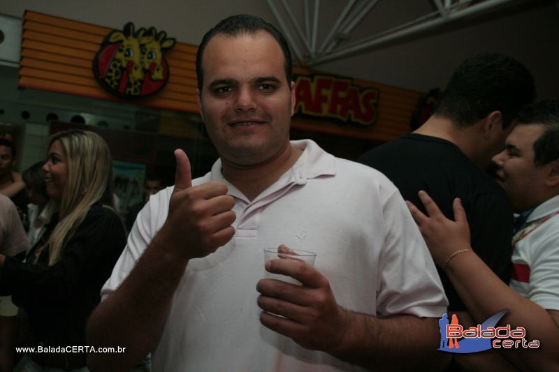 Balada: Fotos de Sexta na Plataforma do Choop na Cidade do Automovel - DF