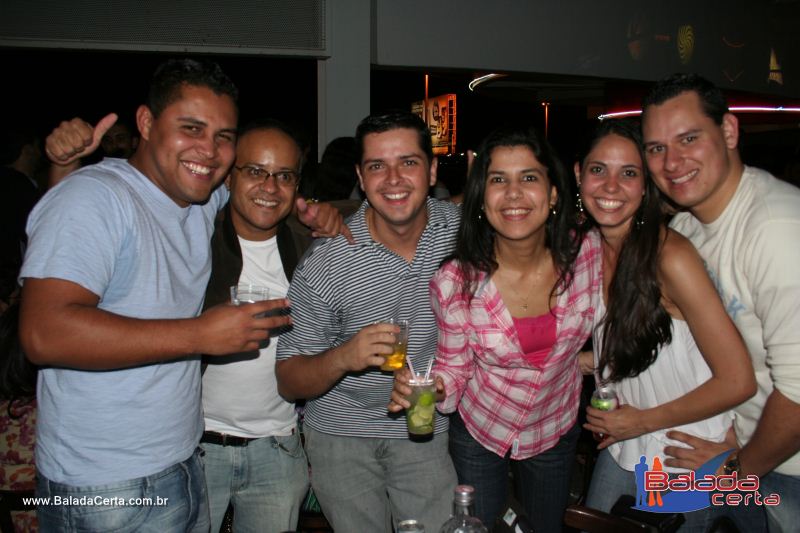 Balada: Fotos de Sexta na Plataforma do Choop na Cidade do Automovel - DF