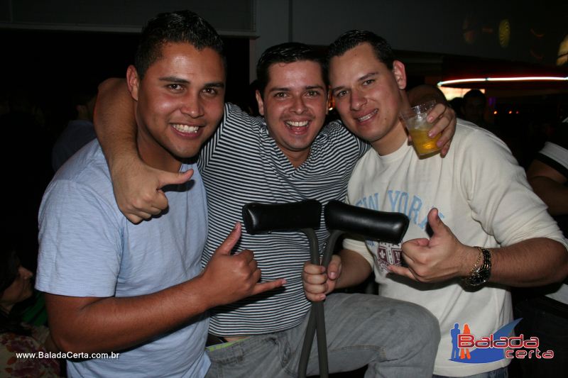 Balada: Fotos de Sexta na Plataforma do Choop na Cidade do Automovel - DF