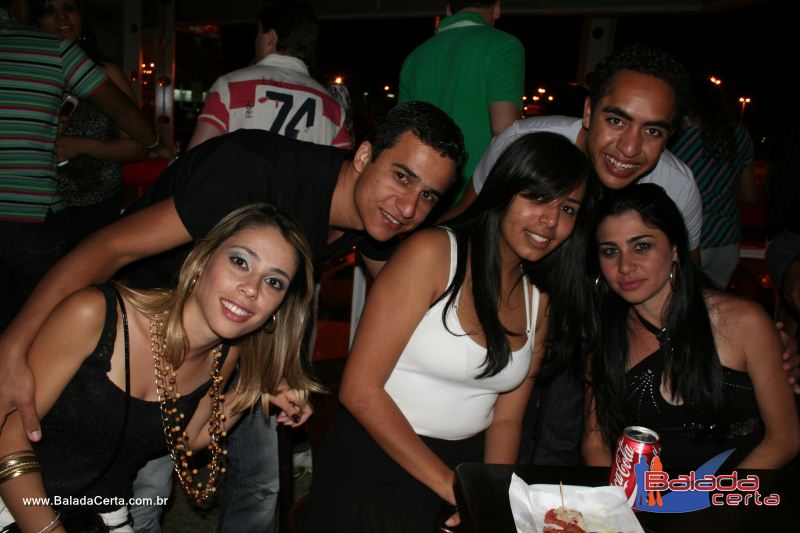 Balada: Fotos de Sexta na Plataforma do Choop na Cidade do Automovel - DF