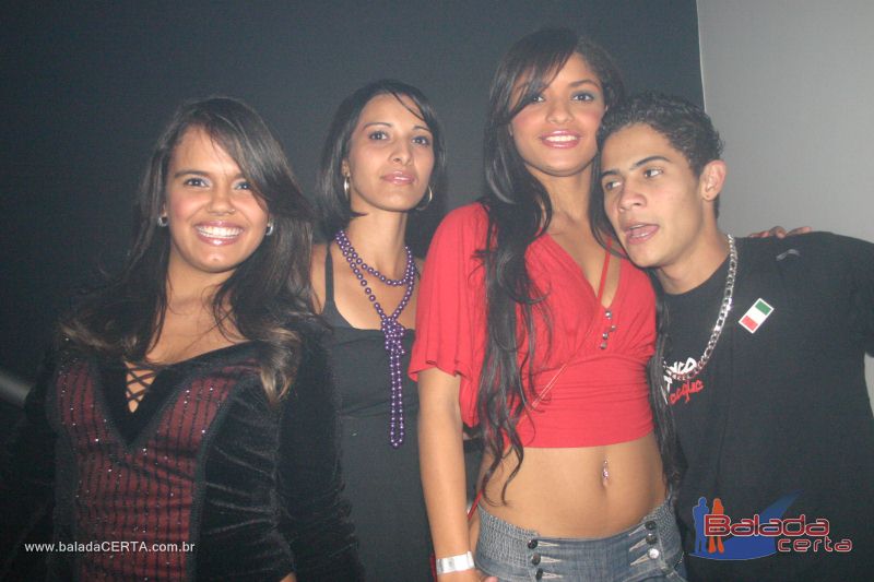 Balada: Fotos de Sexta na Dan Heaven em guas Claras - DF