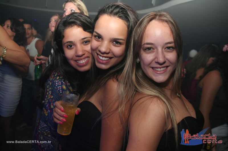 Balada: Fotos de sbado na Dan Heaven em guas Claras - DF