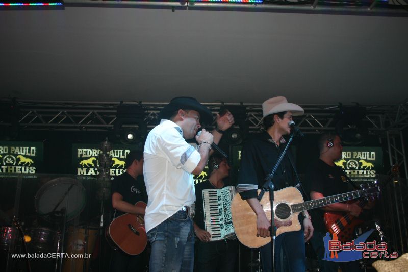 Balada: Fotos de quarta no Barril 66 em guas Claras - DF