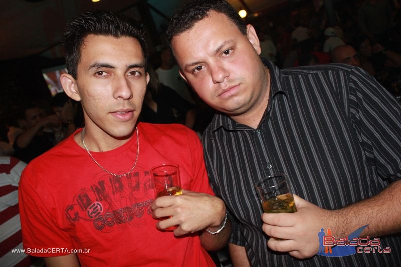 Balada: Fotos de quarta no Barril66 em guas Claras - DF