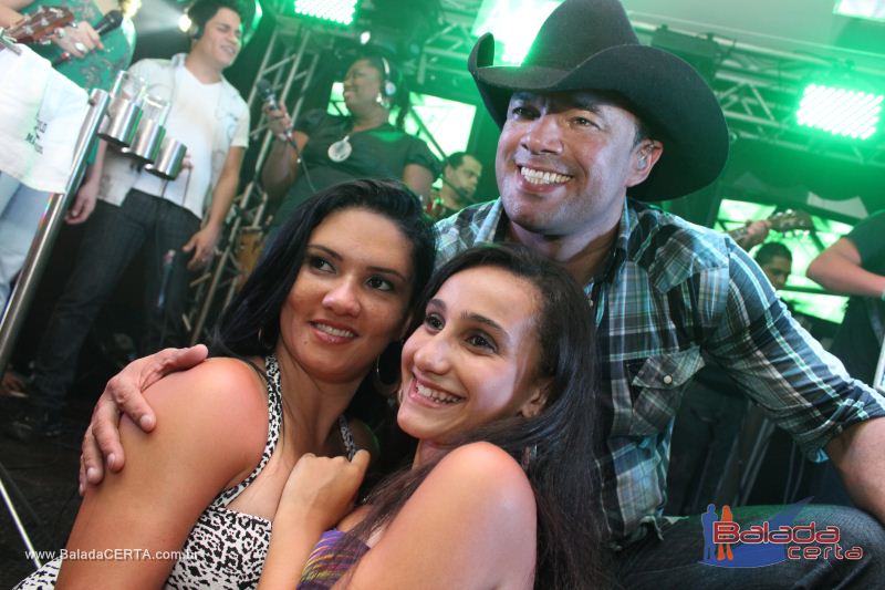 Balada: Fotos de quarta no Barril 66 em guas Claras - DF