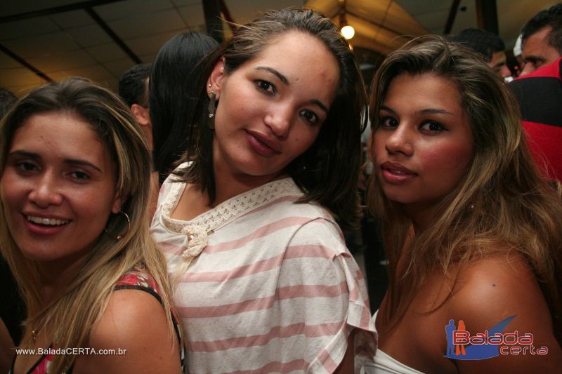 Balada: Fotos de quarta no Barril 66 em guas Claras - DF