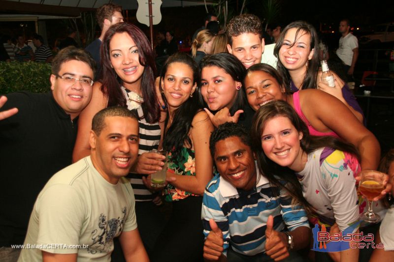 Balada: Fotos de quarta no Barril 66 em guas Claras - DF