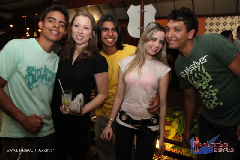 Balada: Fotos de quarta no Barril66 em guas Claras - DF