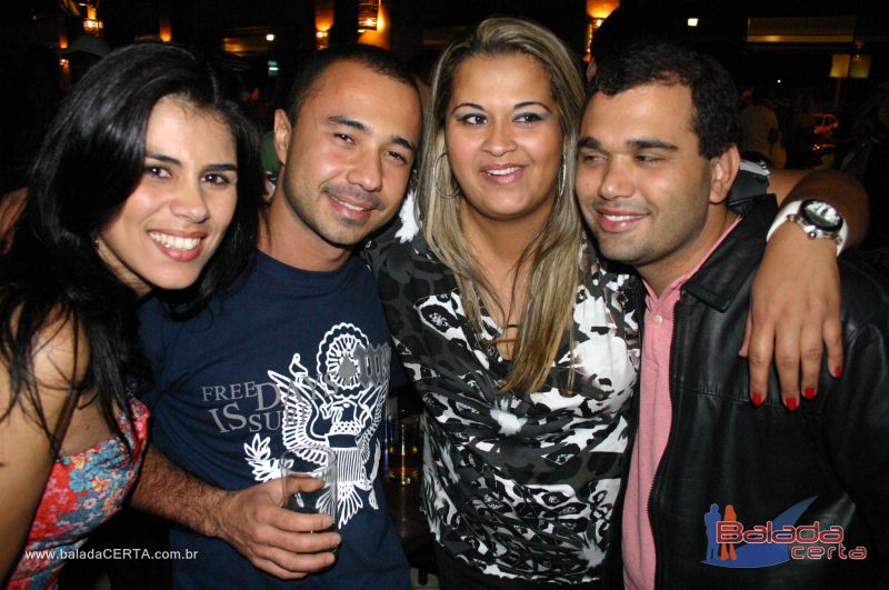 Balada: Fotos da 1 Quarta Sertanejo Universitario no Planeta Country em guas Claras - DF