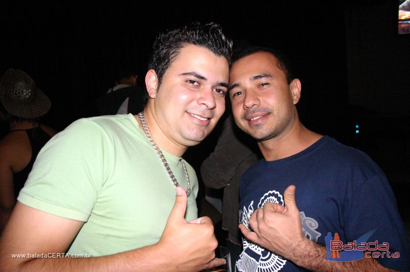 Balada: Fotos da 1 Quarta Sertanejo Universitario no Planeta Country em guas Claras - DF