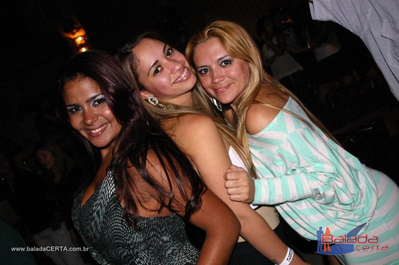 Balada: Fotos de tera no Planeta Country em guas Claras - DF