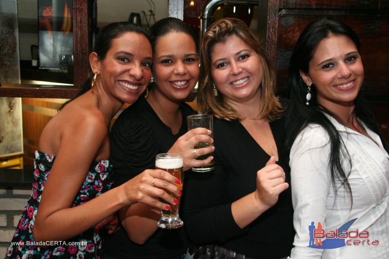 Balada: Fotos de quinta na Roda do Chopp no Ncleo Bandeirante - DF