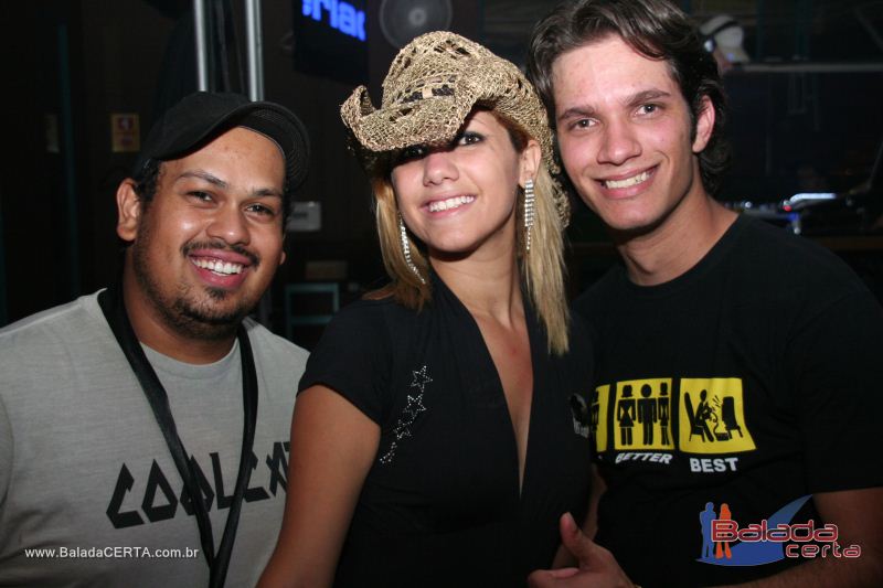 Balada: Fotos de sexta na Choperia do Cowboy na Vicente Pires - DF