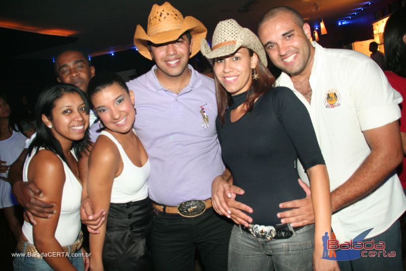 Balada: Fotos de sexta na Choperia do Cowboy na Vicente Pires - DF