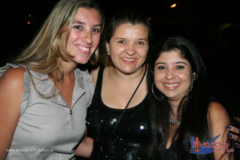 Balada: October Night Niver do Fabinho em Braslia - DF