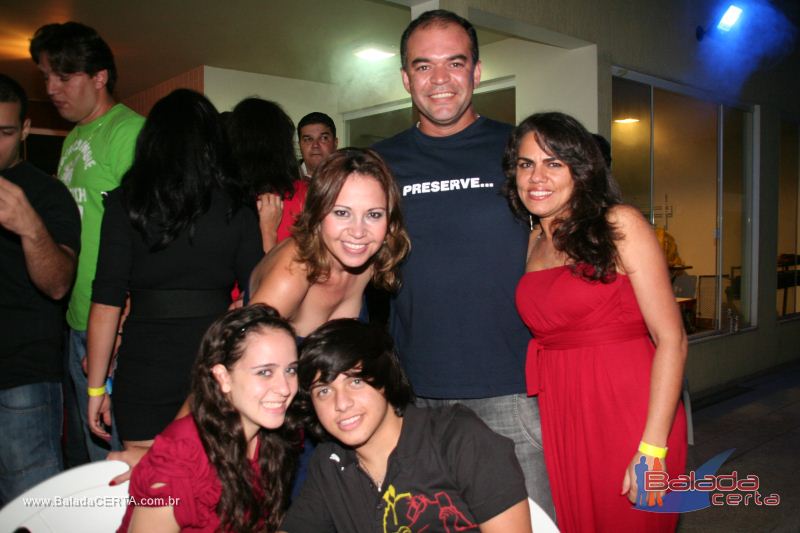 Balada: October Night Niver do Fabinho em Braslia - DF