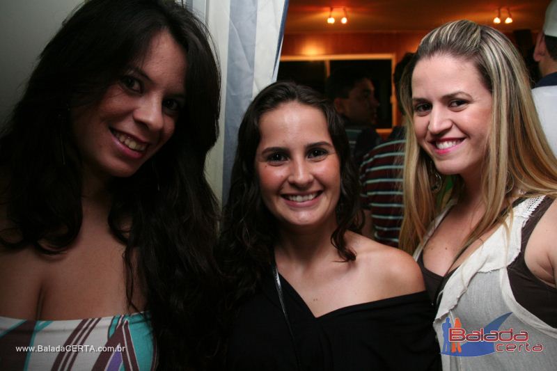 Balada: October Night Niver do Fabinho em Braslia - DF