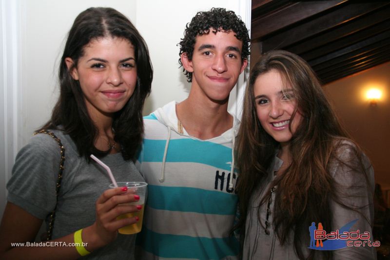 Balada: October Night Niver do Fabinho em Braslia - DF