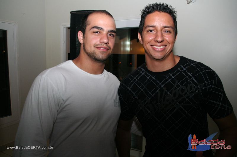 Balada: October Night Niver do Fabinho em Braslia - DF