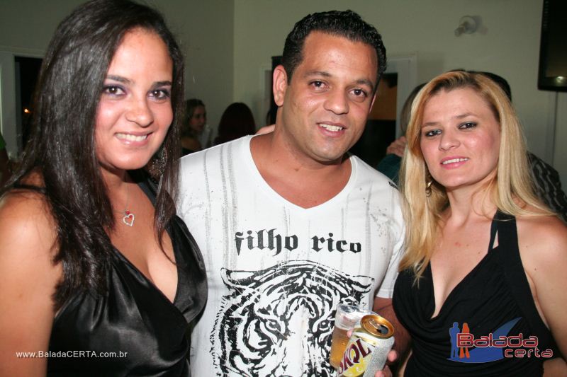 Balada: October Night Niver do Fabinho em Braslia - DF